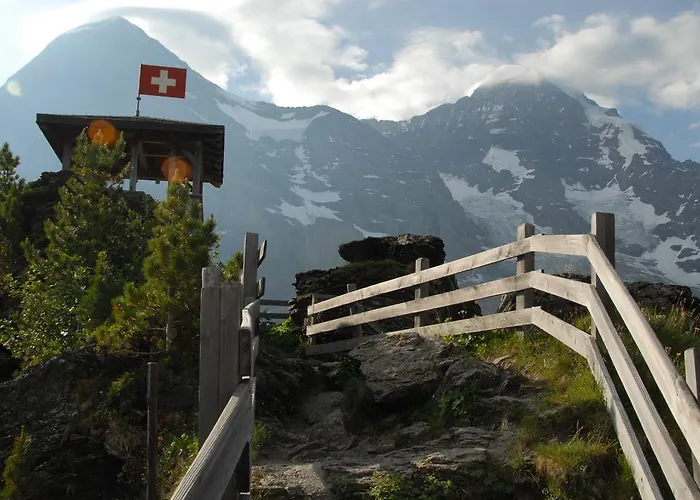 Berghaus Grindelwaldblick *